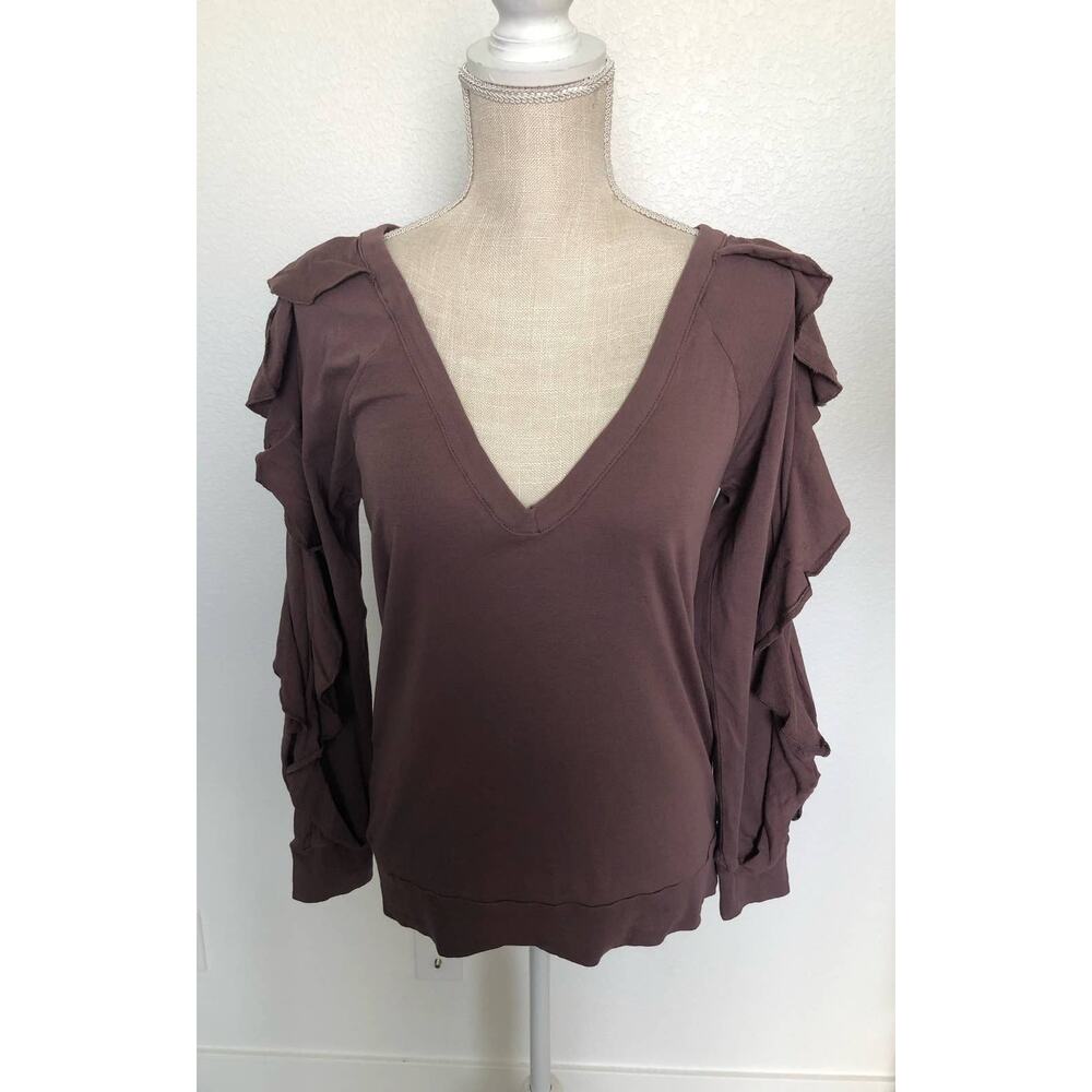 Chaser Mauve V Neck Long Ruffle Sleeve Shirt - M